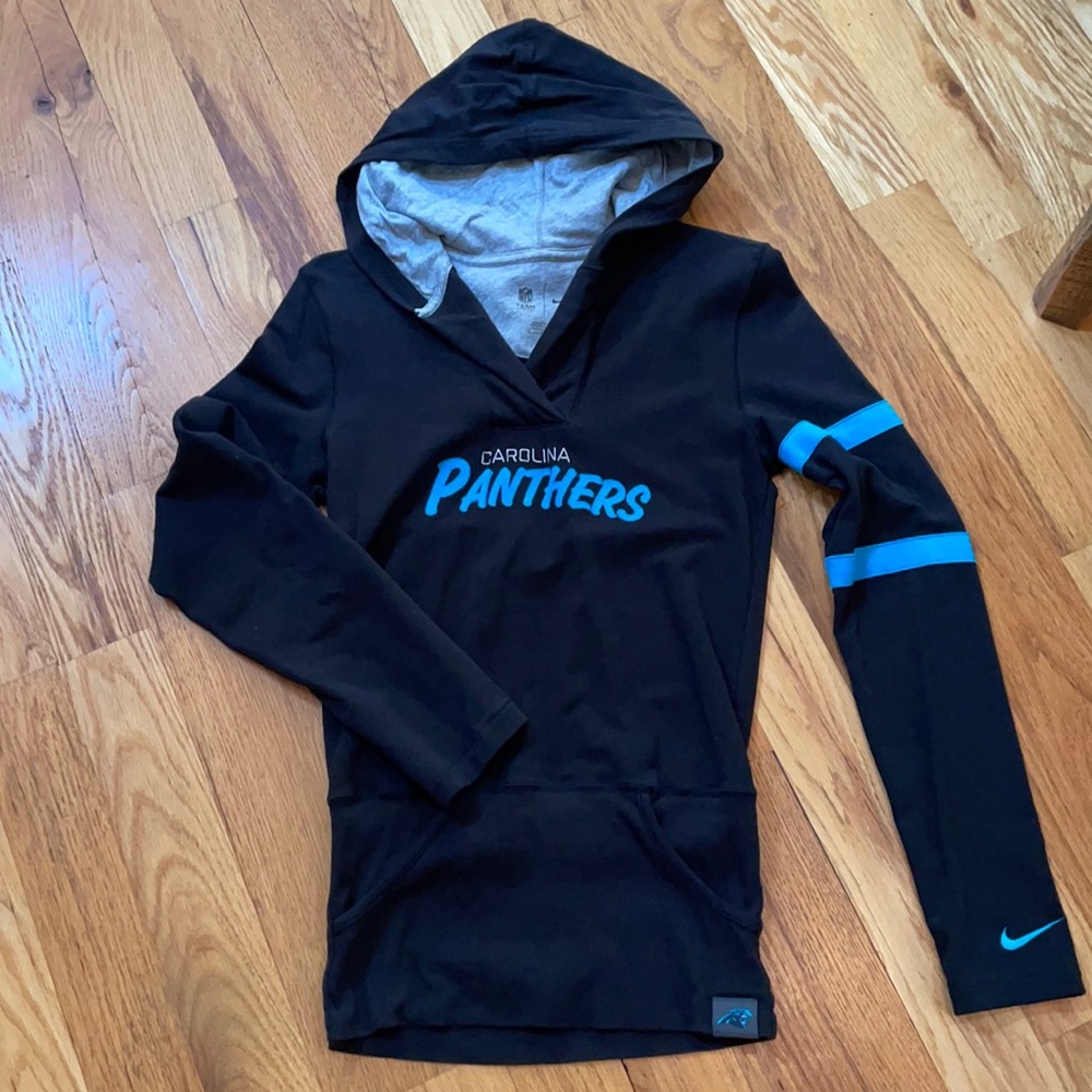 • NFL Team Apparel •